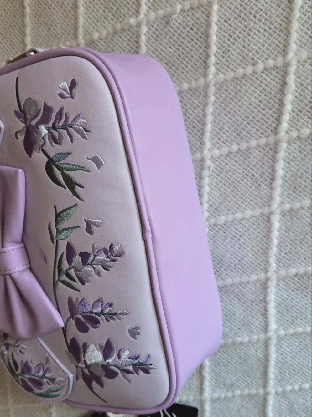 Loungefly Disney Minnie Mouse Wisteria Ears Floral Scented Crossbody Bag